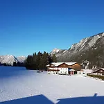 Alpenchalet Tirol Vils