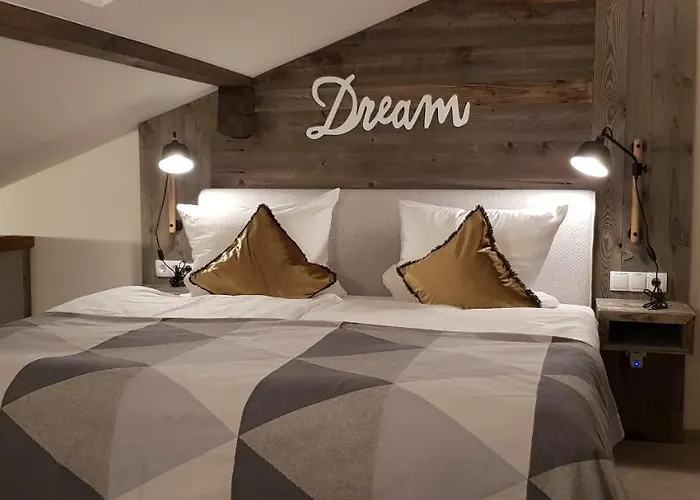 Alpenchalet Tirol * Vils