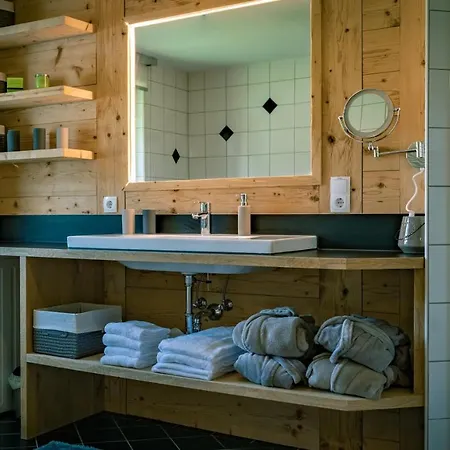 Alpenchalet Tirol *